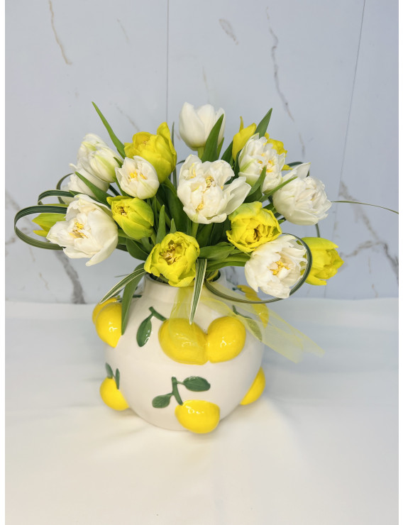 TULIPS IN LEMON VASE ~ NEW~