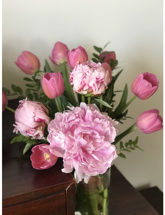 Pivoine-Tulipes-Avec Vase ~PROMOTION FÊTE DES MÈRES~ 